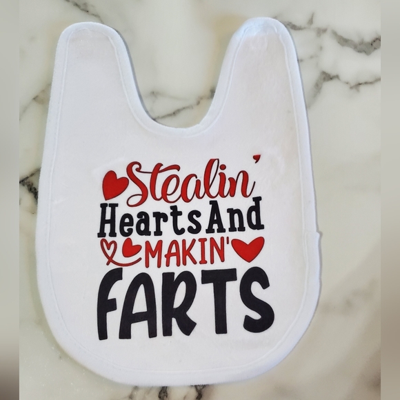 Stealin' Hearts Funny Baby Bib - Picture 1 of 10
